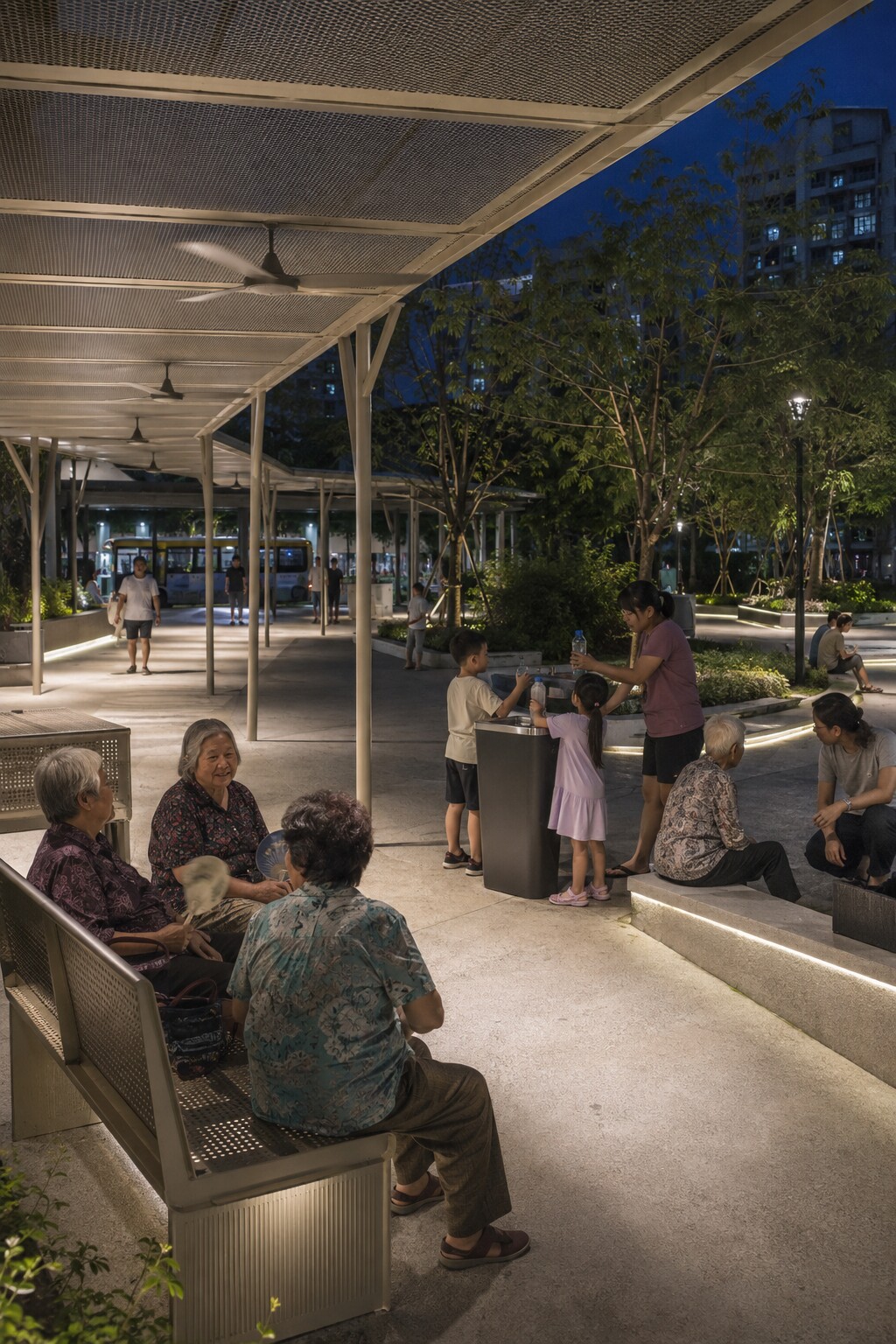 Urban Design in Extreme Heat: Shading, Night and Vulnerable Populations editorial image 3
